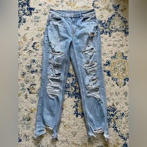 American Eagle Mom Jeans